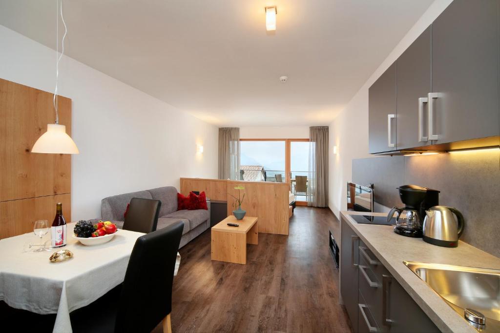 Appartement-Hotel Beatenhof Tirolo Quarto foto